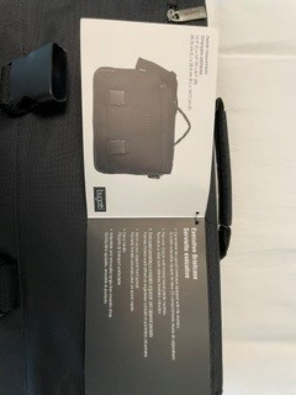 NEW- Bugatti Executive Briefcase - Picture 8 of 8
